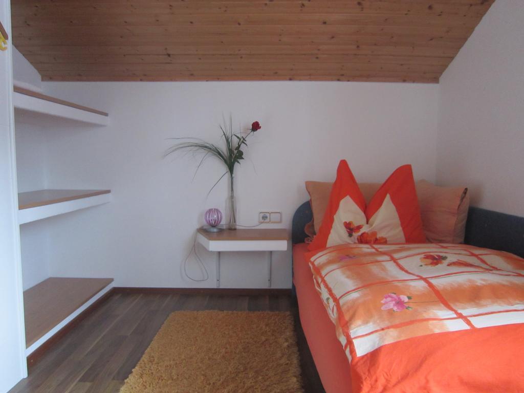 Haus Jochum Bed & Breakfast Langen am Arlberg Luaran gambar